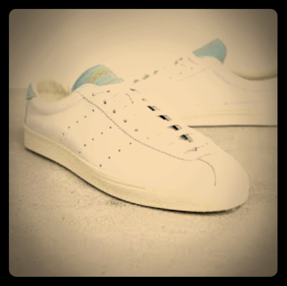 !!ADIDAS LACOMBE ORIGINALS (BRAND NEW)
